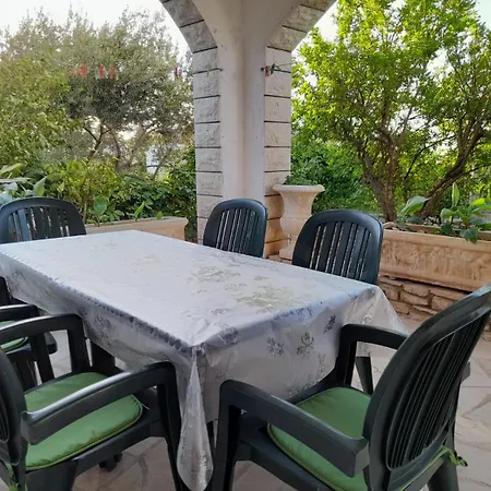 Διαμέρισμα Jere Sutivan